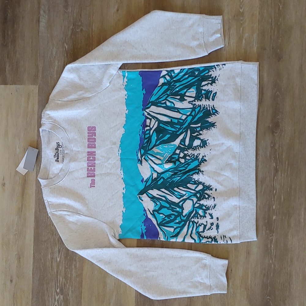 NWT The Beach Boys Women's Graphic Sweatshirt Grey Size M